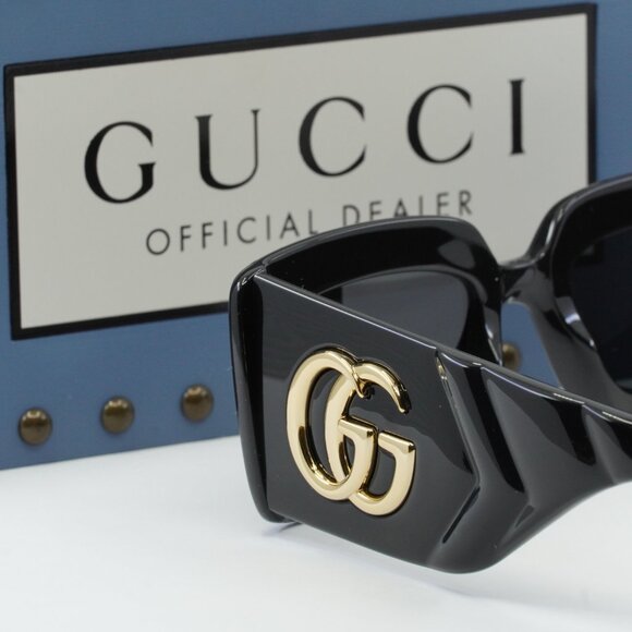 Gucci GG0811S 001 Rectangle Sunglasses - Black - Picture 5 of 14
